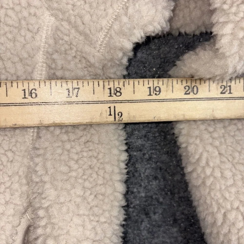 Uniqlo Jacket Kids  Size 9 / 10 Natural Windproof Fleece
